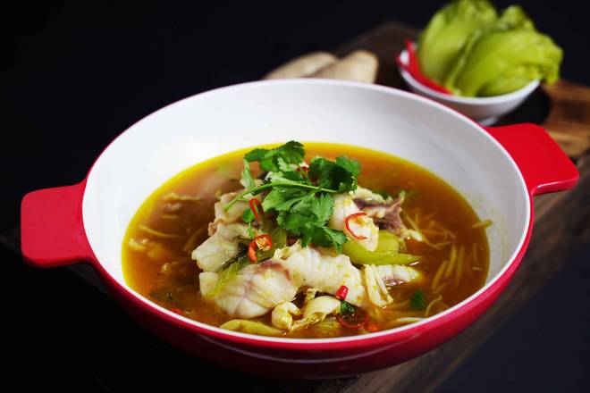 Golden Fish Soup with Sauerkraut / 金汤酸菜鱼